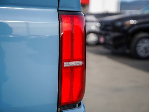 New 2026 Toyota Tacoma SR5 image 12