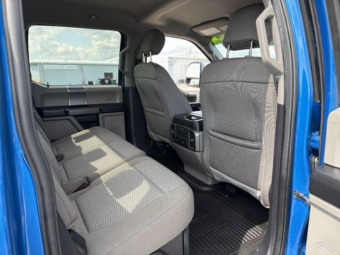 Used 2020 Ford F250 XLT w/ Tremor Off-Road Package AWD/4WD image 12