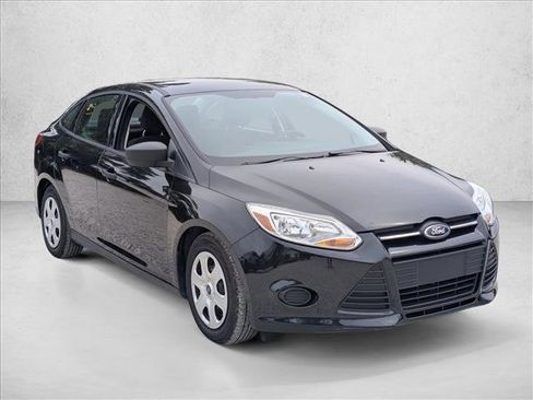 Used 2012 Ford Focus S FWD image 3