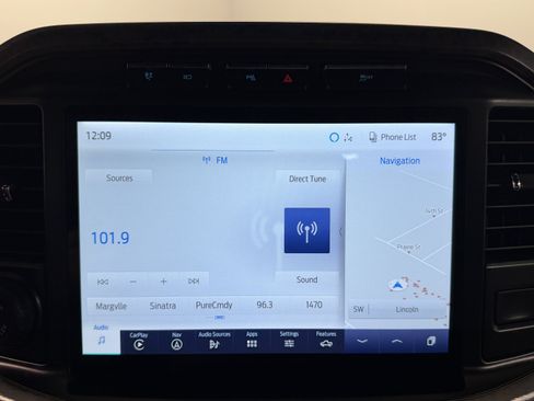 Used 2021 Ford F150 Lariat AWD/4WD image 6
