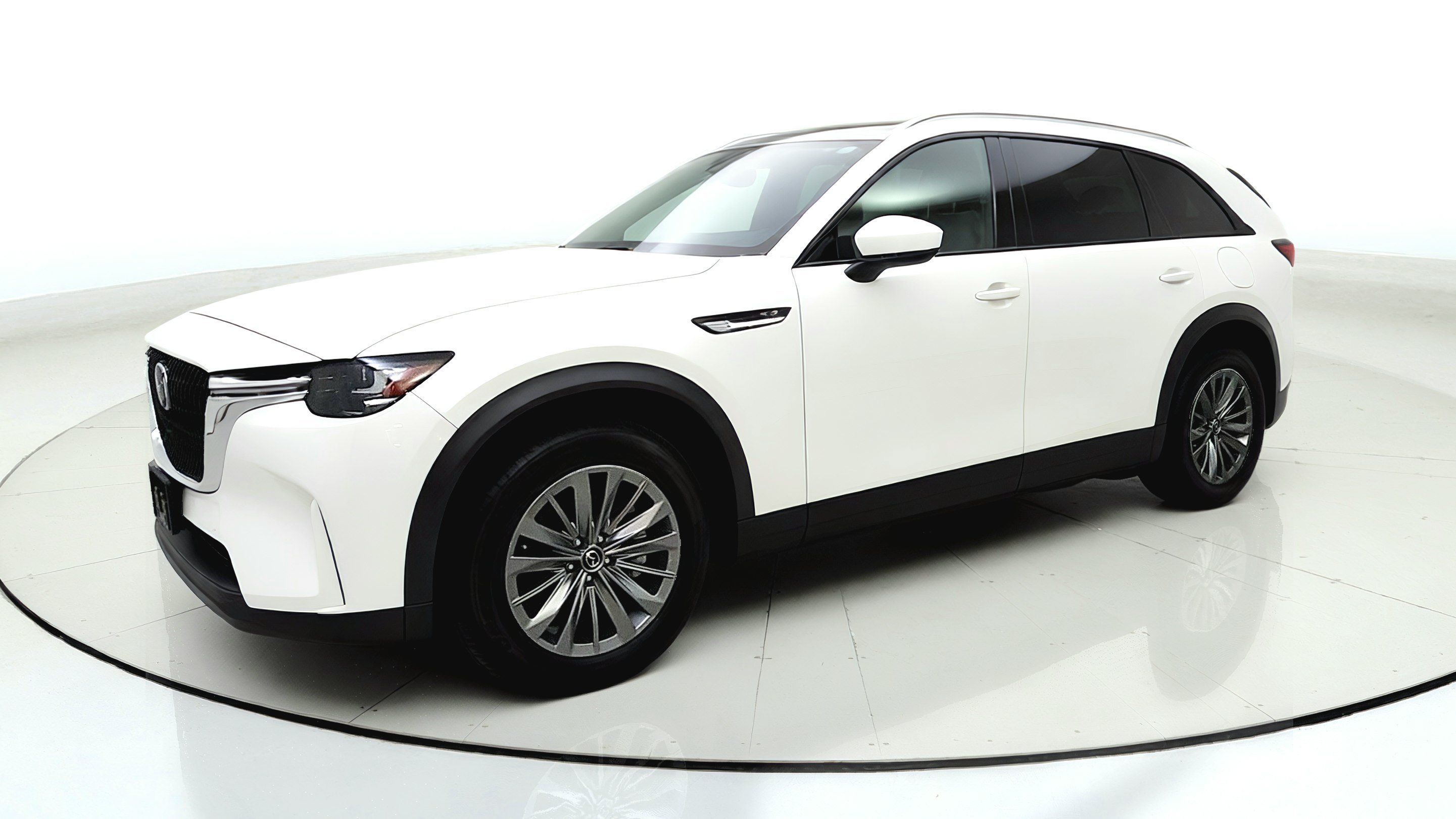 Used 2024 MAZDA CX-90 Plug-In Hybrid w/ Preferred AWD/4WD image 3