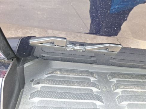 Used 2025 Toyota Tundra Platinum image 13