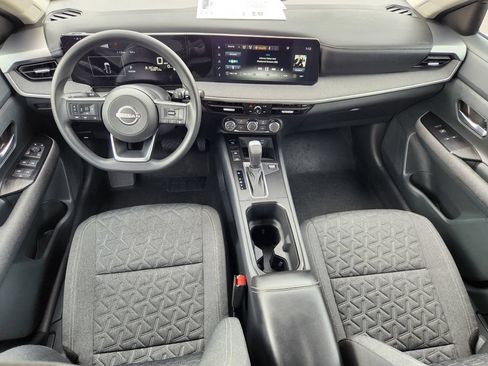 Certified 2025 Nissan Kicks SV FWD image 23
