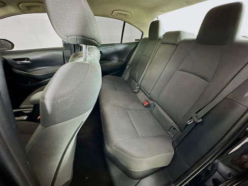 Used 2021 Toyota Corolla LE FWD image 26