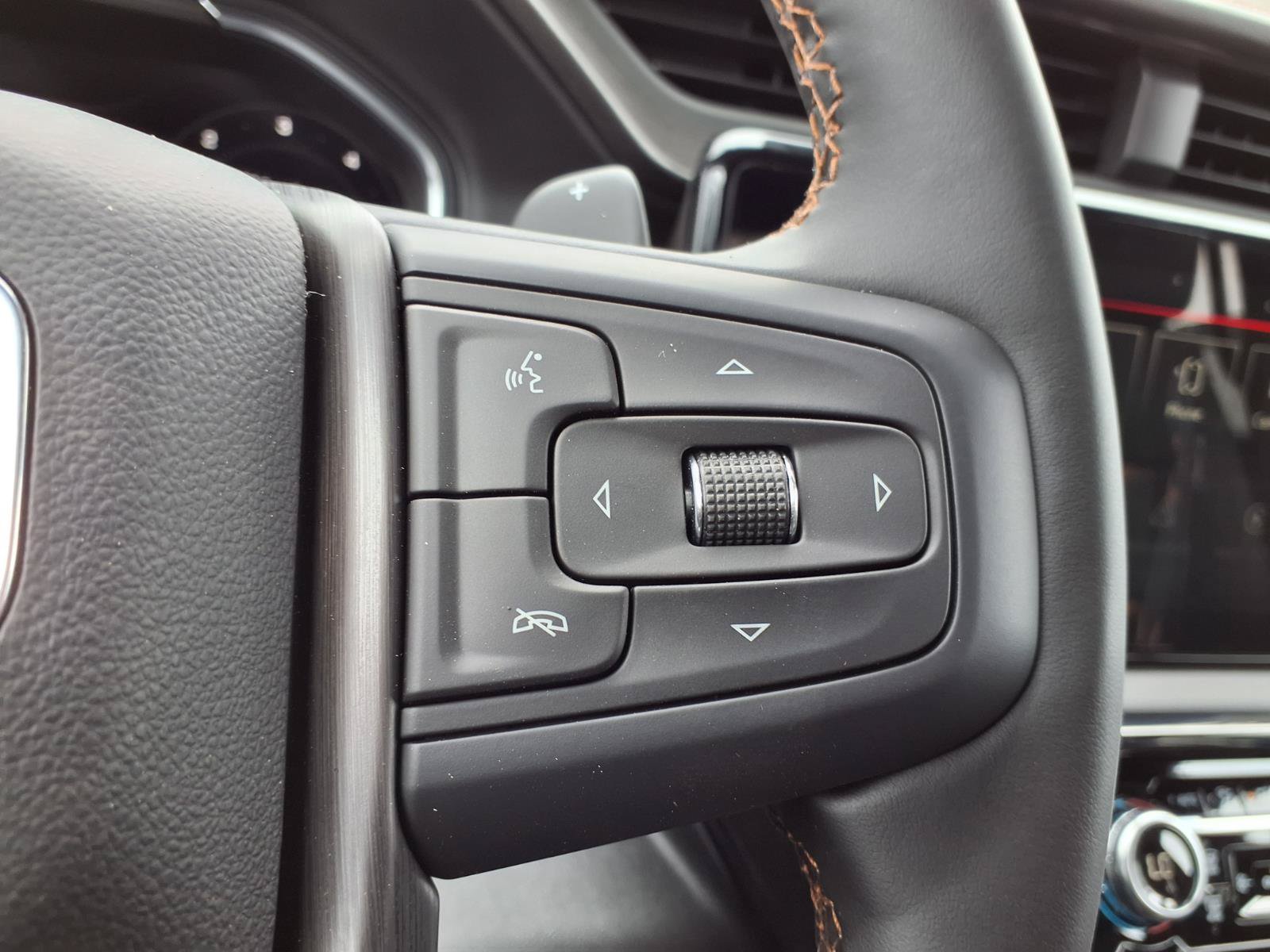 New 2026 GMC Sierra 1500 AT4 w/ AT4 Premium Package AWD/4WD image 9