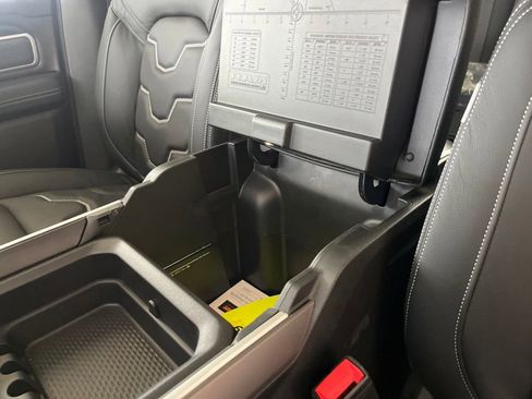 New 2022 RAM 1500 Big Horn image 41