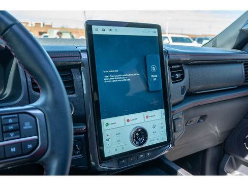 Used 2024 Ford Expedition Limited image 27