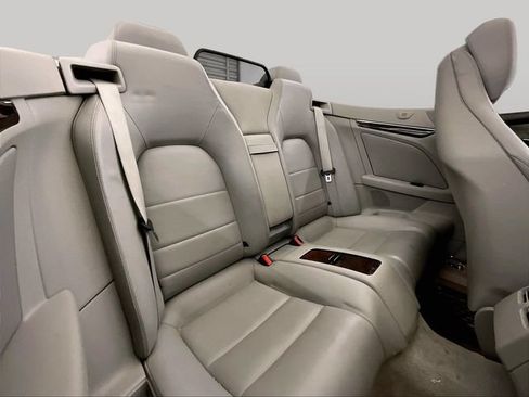Used 2012 Mercedes-Benz E 350 Cabriolet image 27