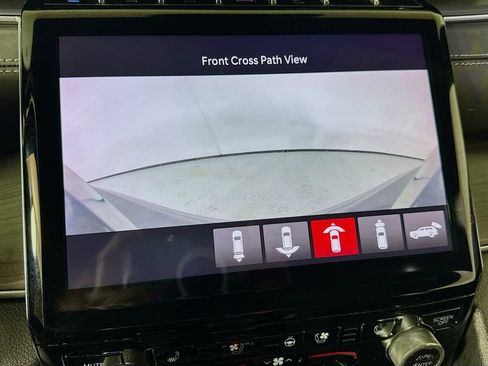 Used 2022 Jeep Grand Cherokee Overland w/ Advanced Protech Group III AWD/4WD image 40