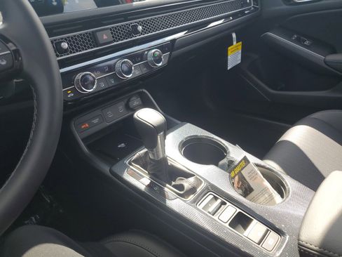 New 2025 Honda Civic Sport Touring image 28