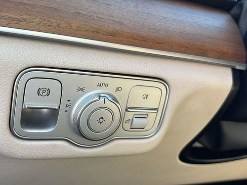 Used 2022 Mercedes-Benz GLE 350 image 30