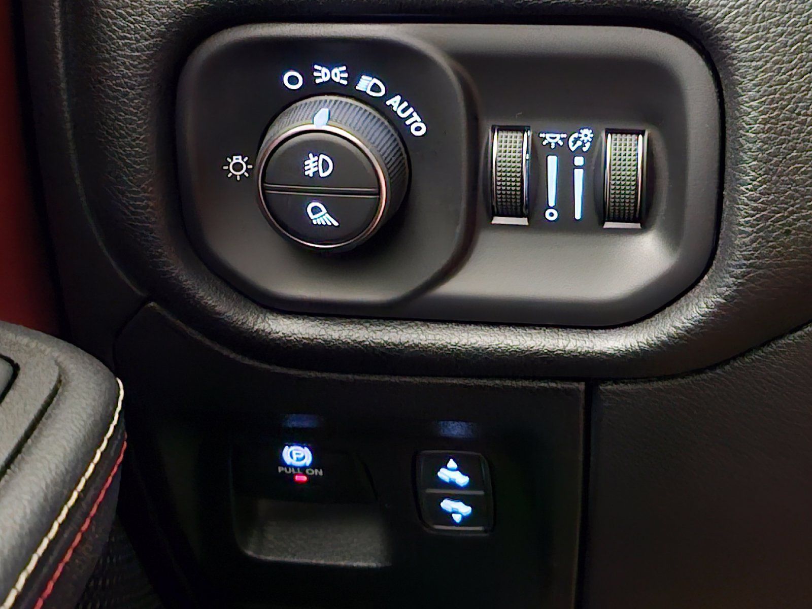 Used 2026 RAM 1500 Rebel w/ Rebel Level 1 Equipment Group AWD/4WD image 19