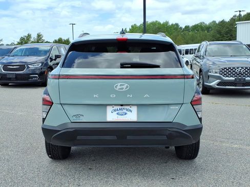 Used 2024 Hyundai Kona SEL AWD/4WD image 23
