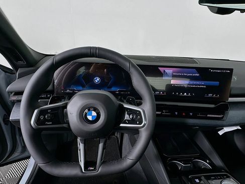 Used 2025 BMW 530i w/ M Sport Package image 10