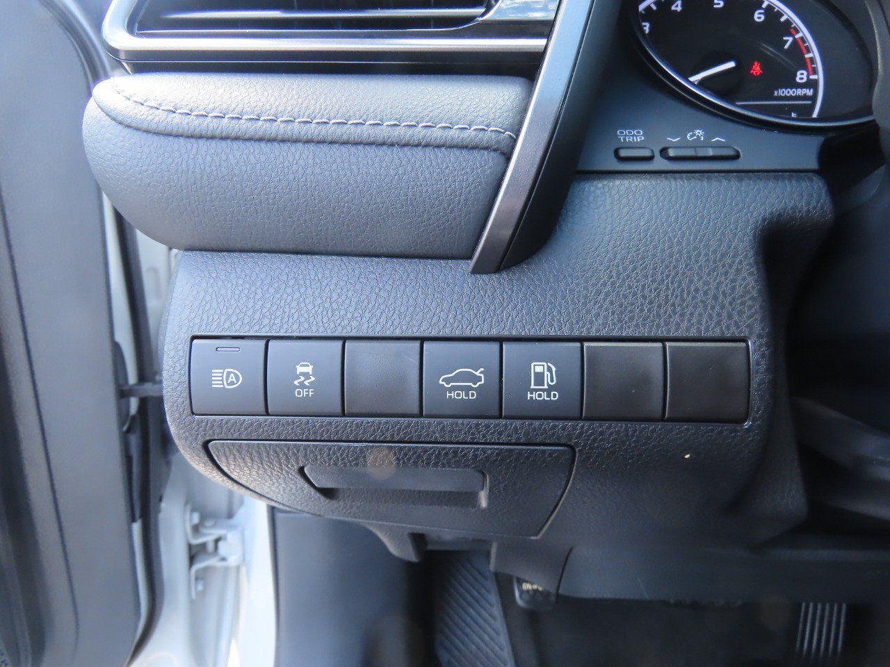 Used 2023 Toyota Camry SE FWD image 25