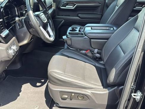 Used 2024 GMC Sierra 1500 SLT image 21