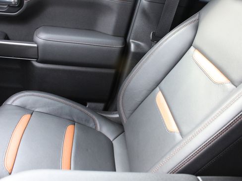 Used 2022 GMC Sierra 1500 AT4 w/ AT4 Premium Package image 36