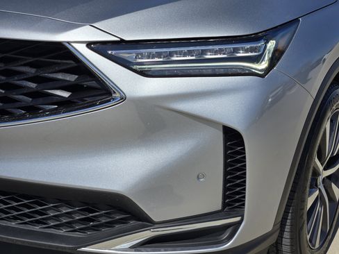 Used 2026 Acura MDX w/ Technology Package image 16