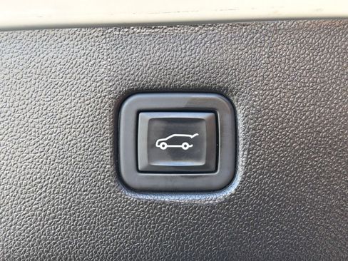 Used 2024 Chevrolet Blazer LT w/ Convenience Package image 39