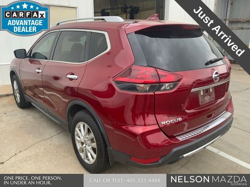 Used 2020 Nissan Rogue SV FWD image 8