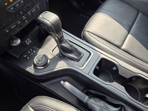 Certified 2019 Ford Ranger Lariat w/ Equipment Group 501A Mid image 18