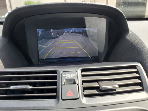 Used 2014 Acura TL w/ Technology Package FWD image 43
