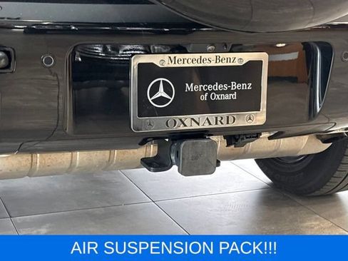 Used 2024 Land Rover Defender 110 X-Dynamic SE AWD/4WD image 8