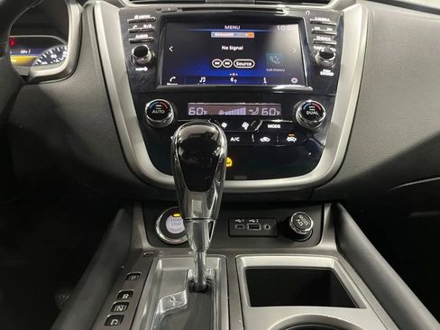 Used 2020 Nissan Murano SV AWD/4WD image 11