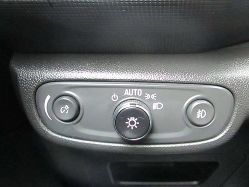 Used 2023 Chevrolet TrailBlazer LT w/ Convenience Package image 12