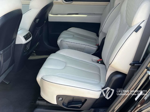 Used 2024 Hyundai Palisade Limited AWD/4WD image 19