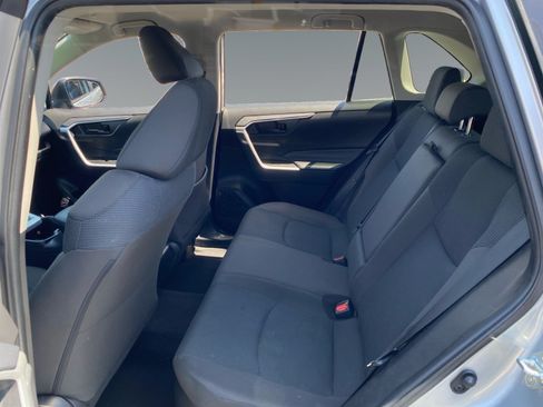 Used 2023 Toyota RAV4 LE AWD/4WD image 13