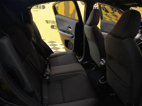 Used 2019 Honda HR-V Sport image 31