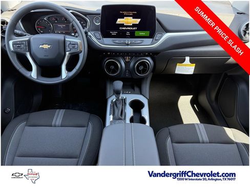 New 2026 Chevrolet Blazer LT w/ Convenience Package FWD image 12