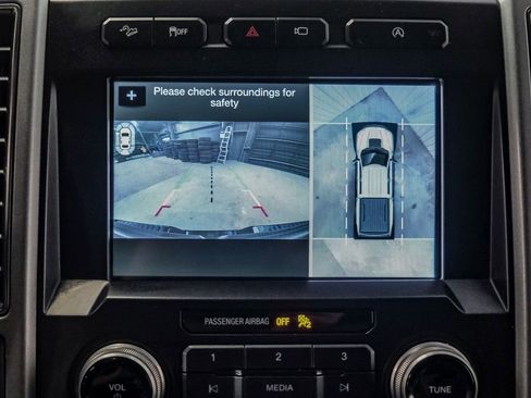 Used 2018 Ford F150 Raptor w/ Equipment Group 802A Luxury image 21