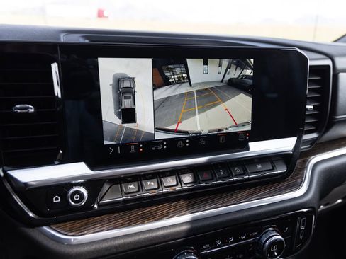 Used 2024 GMC Sierra 1500 Elevation w/ Elevation Premium Package AWD/4WD image 31