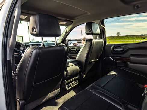Used 2021 GMC Sierra 1500 SLT w/ X31 Off-Road Package image 7