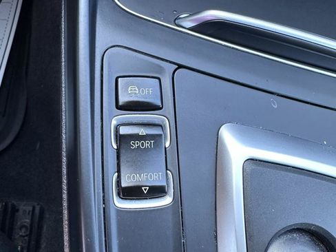 Used 2018 BMW M2 RWD image 36
