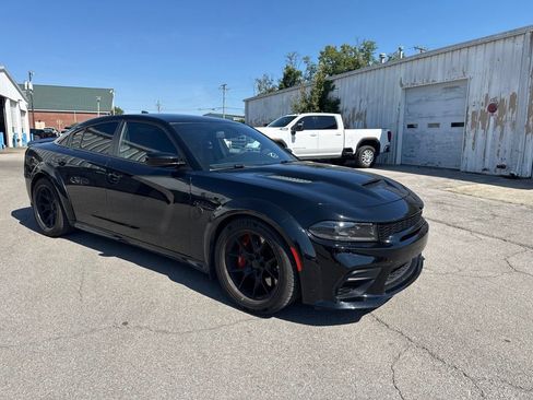 Used 2023 Dodge Charger SRT Hellcat w/ Harman/Kardon Audio Group RWD image 2