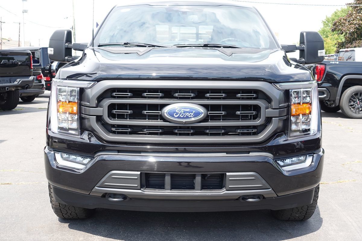 Used 2023 Ford F150 XLT w/ Equipment Group 302A High AWD/4WD image 5