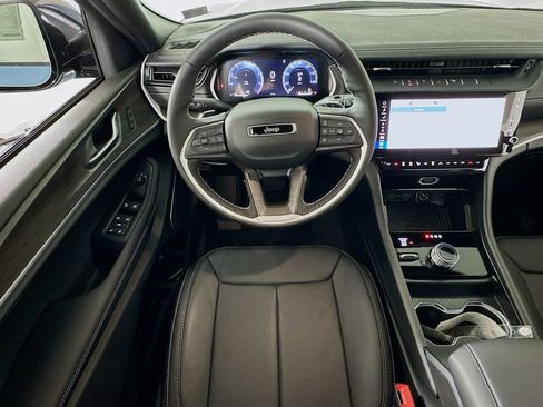 New 2026 Jeep Grand Cherokee L Limited AWD/4WD image 23