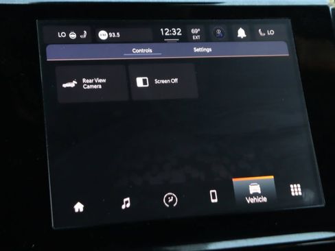 Used 2024 Jeep Grand Cherokee Altitude RWD image 31