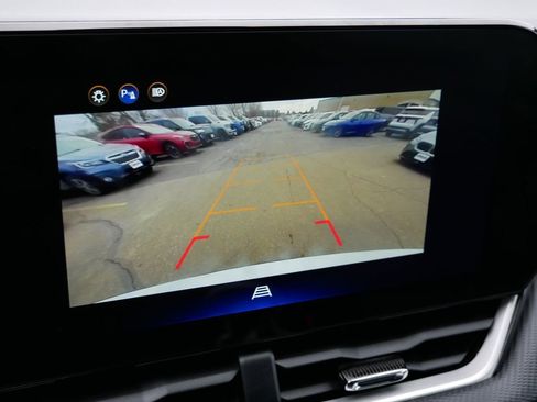 Used 2025 Chevrolet Equinox LT AWD/4WD image 35
