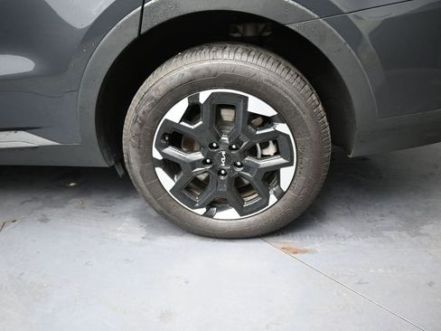 Used 2024 Kia Sorento S AWD/4WD image 13