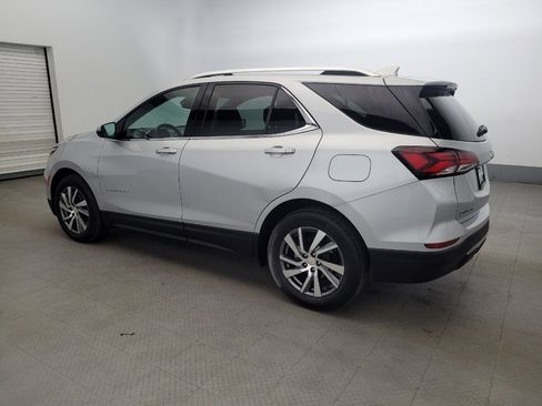 Used 2022 Chevrolet Equinox Premier image 3
