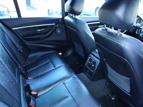 Used 2017 BMW 340i Sedan image 18