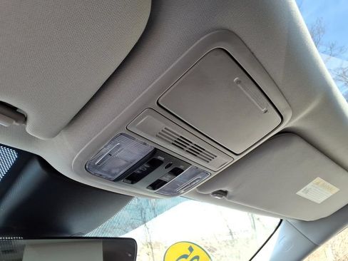 Certified 2025 Honda Odyssey Elite image 25