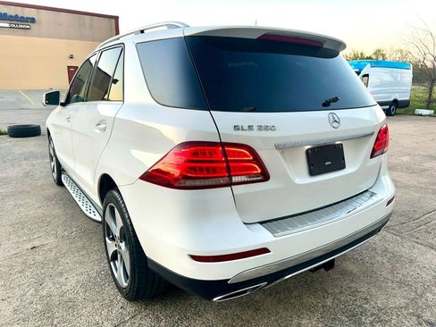 Used 2018 Mercedes-Benz GLE 350 image 4