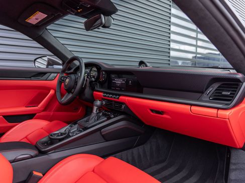 Certified 2023 Porsche 911 GT3 RWD image 33