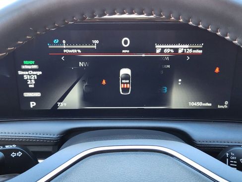 Used 2023 Nissan Ariya AWD image 12