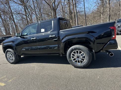 New 2026 Toyota Tacoma Limited AWD/4WD image 18